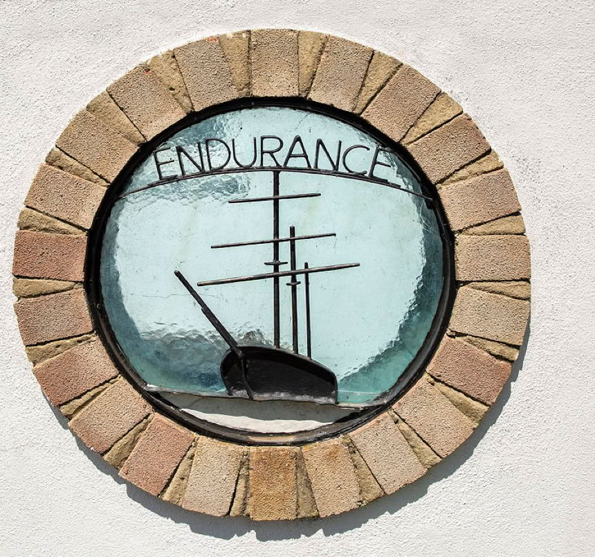 Moongate window showing the Endurance Ship
